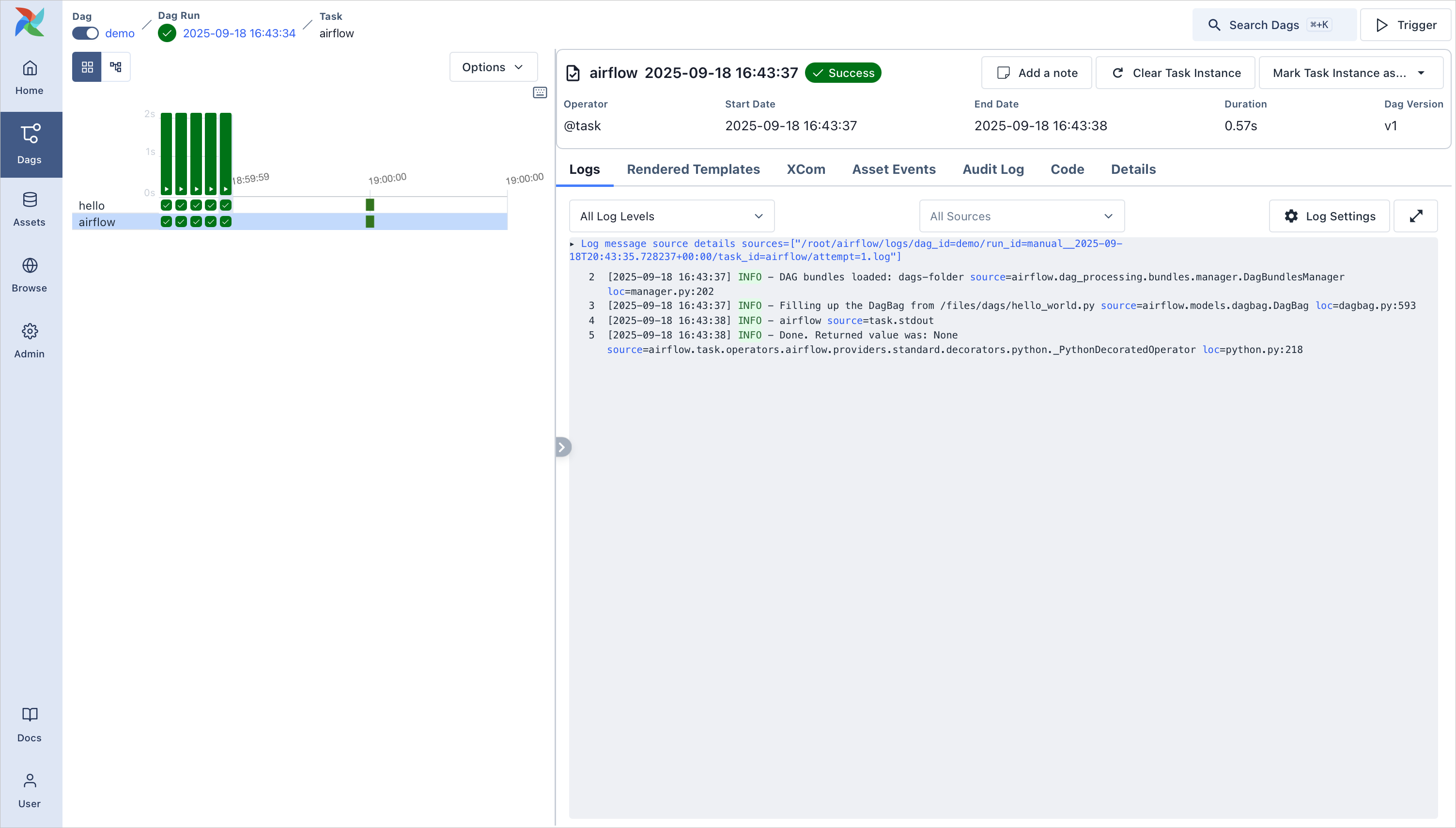 Airflow Web UI — Grid View with Integrated Task Logs